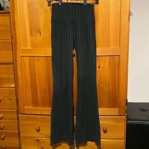 Aerie Black Striped Leggings (Flare)